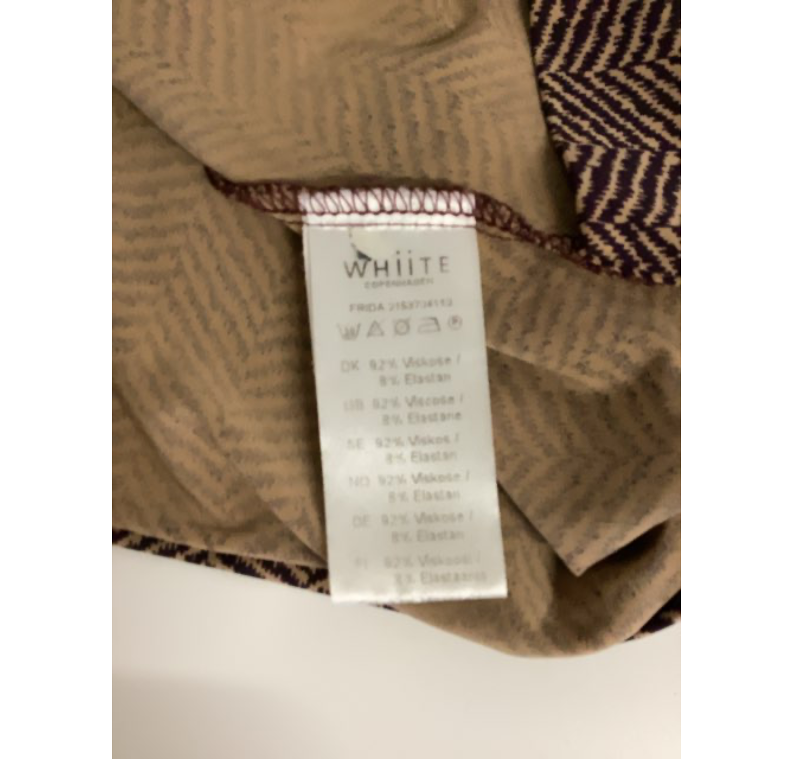 White Kjole (O828)